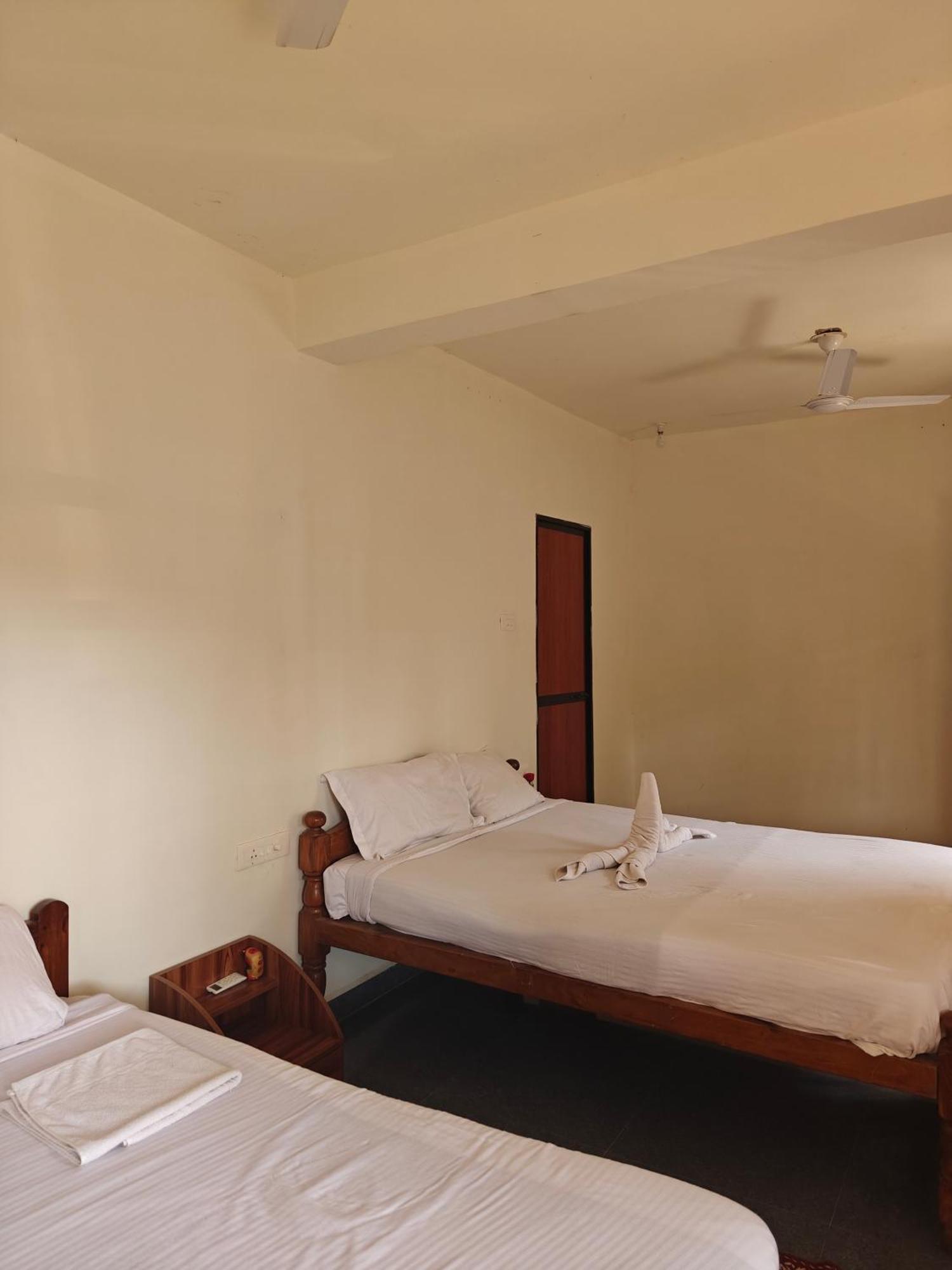 Guest House Rococo Pelton Palolem Beach Canacona Exterior photo